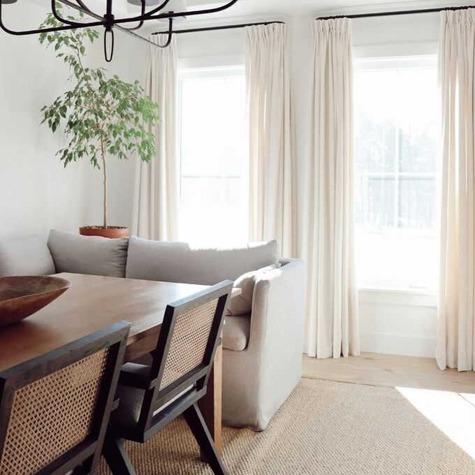 Classic Drapes/Curtains 9849