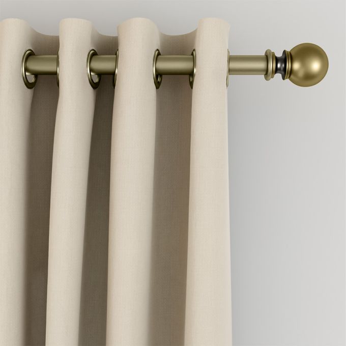 Designer Drapes/Curtains 9630