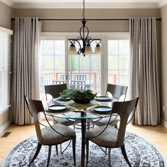 Designer Drapes/Curtains 9625