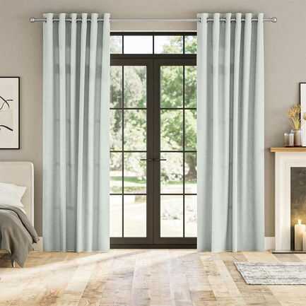 Cozy Drapes/Curtains