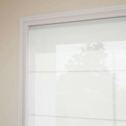 Delicate Roman Shades 1472