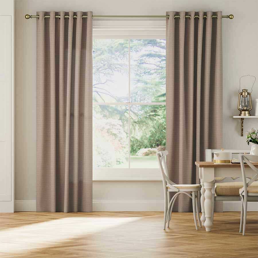 Designer Drapes/Curtains 1124