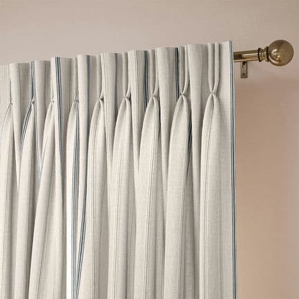 Laura Ashley Drapes/Curtains 1778