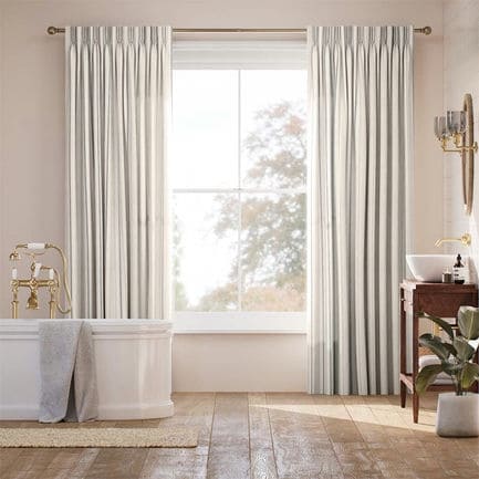 Laura Ashley Drapes/Curtains