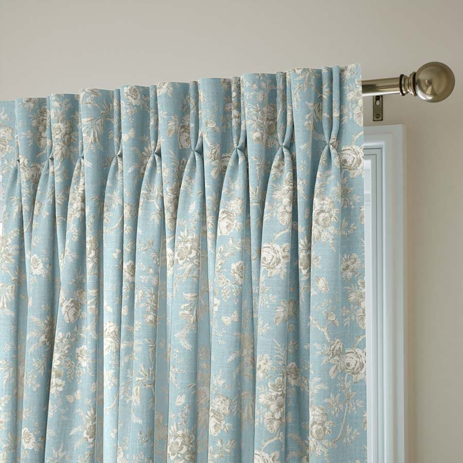 Laura Ashley Drapes/Curtains 1778