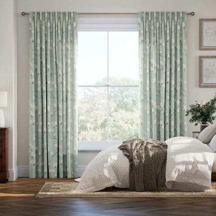 Laura Ashley Drapes/Curtains
